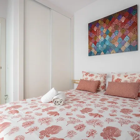 Fantastico Piso 2 A 2 Min De La Playa Apartman