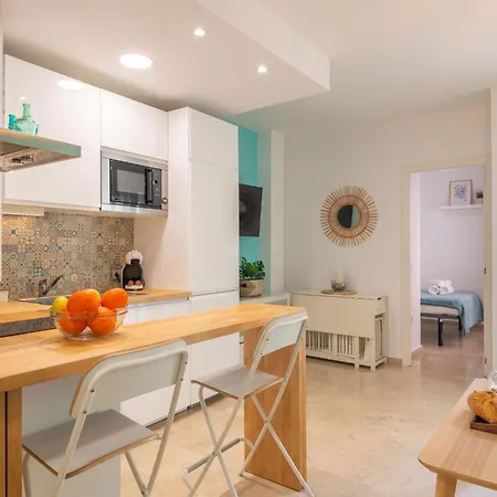 Fantastico Piso 2 A 2 Min De La Playa Apartman *